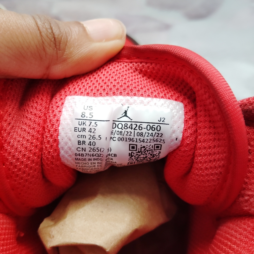 Nike Air Jordan 1 Mid Black Red Sneakers - Picture 7 of 7